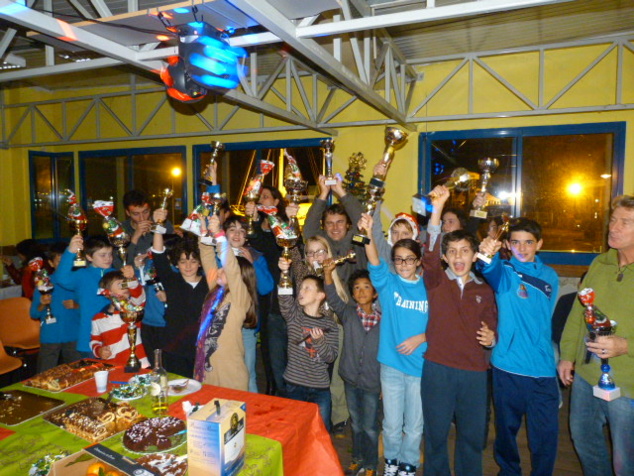 UNA BELLA FESTA PER A GHJUSTRA DI NATALE ! UNA BELLA FESTA PER A GHJUSTRA DI NATALE !