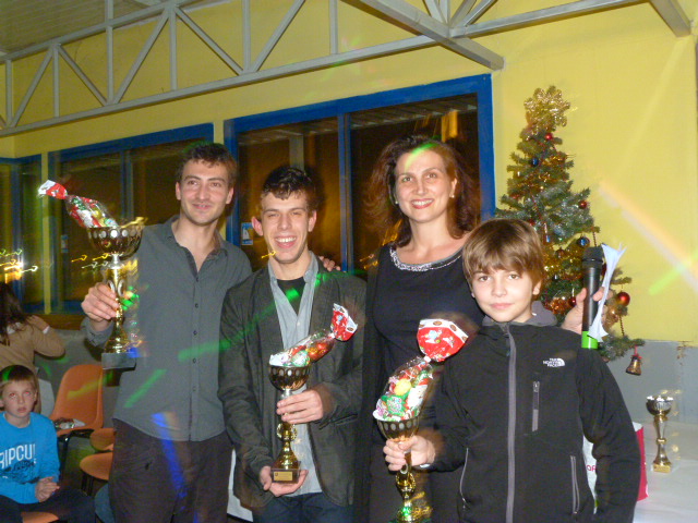 UNA BELLA FESTA PER A GHJUSTRA DI NATALE ! UNA BELLA FESTA PER A GHJUSTRA DI NATALE !