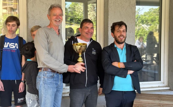 Echecs Club Ajaccio champion de la Territuriale 2 des championnats de Corse par équipe.